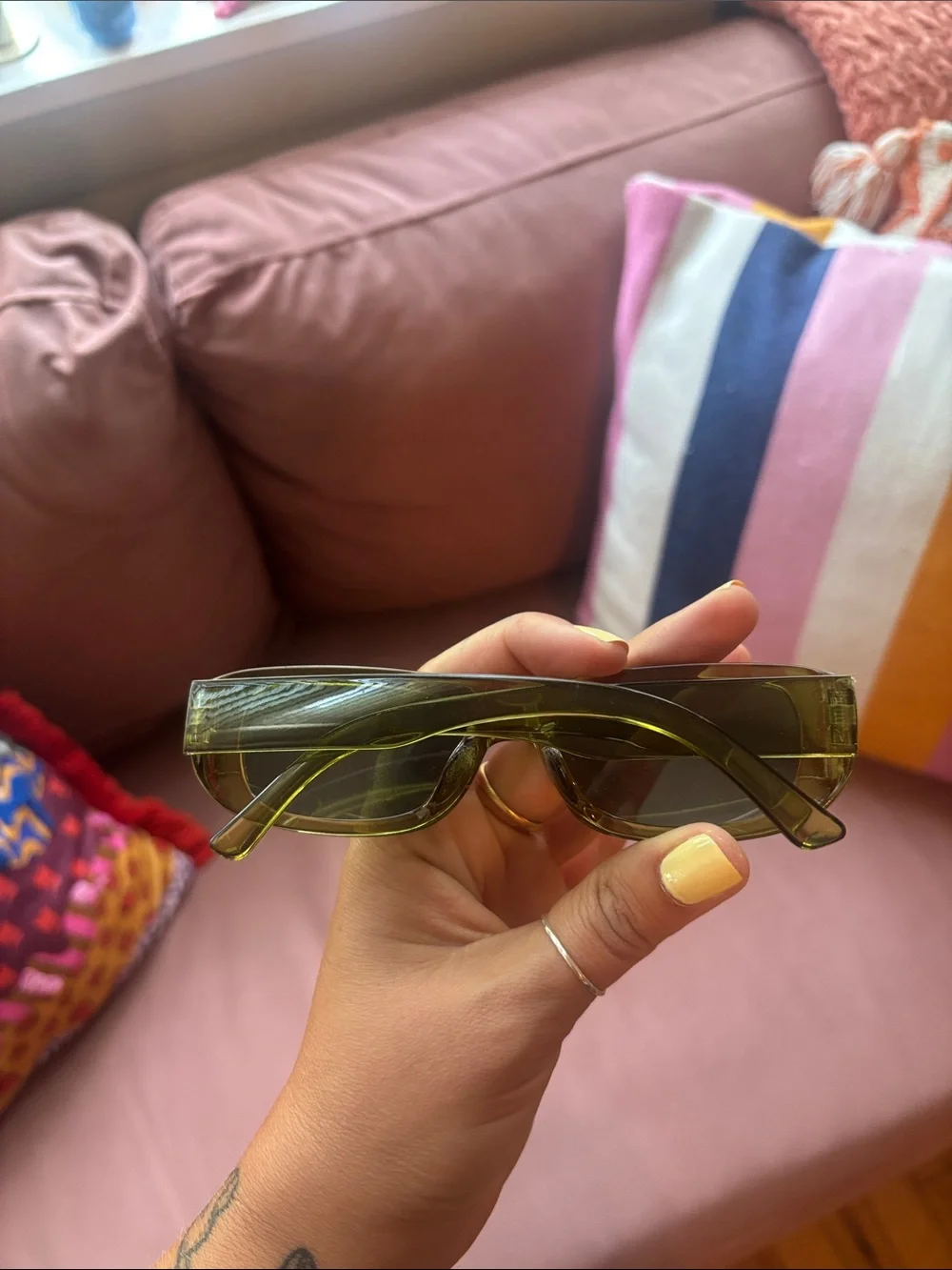 Women’s Olive Green Rectangular Sunglasses